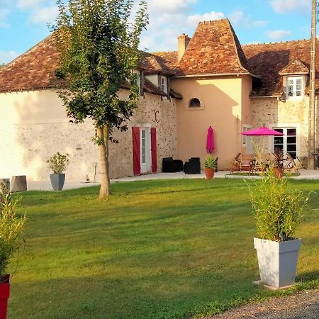 הוילה Brûlon Gite & Chambre D'Hotes Du Moulin מראה חיצוני תמונה