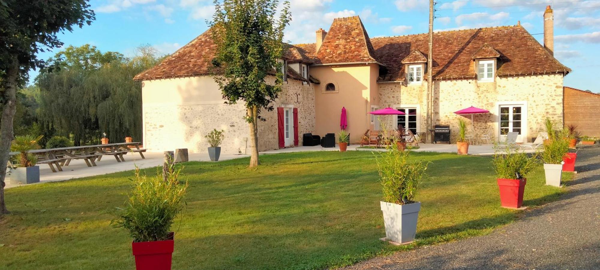 הוילה Brûlon Gite & Chambre D'Hotes Du Moulin מראה חיצוני תמונה