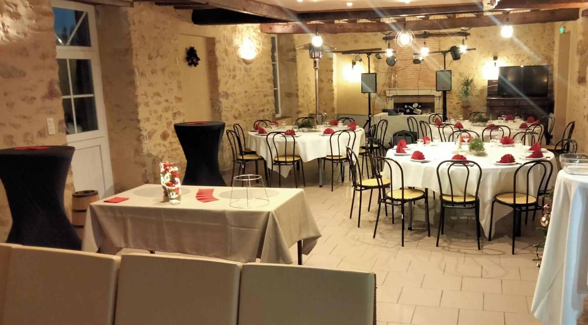 הוילה Brûlon Gite & Chambre D'Hotes Du Moulin מראה חיצוני תמונה